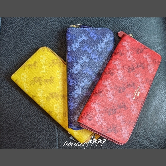 Yellow Horse and carriage wallet! - Picture 2 of 7